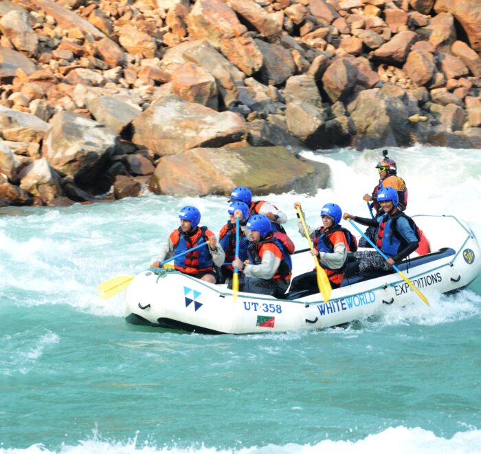 river rafting trip in Rishikesh